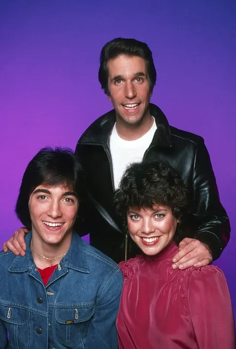 Framed Print : HAPPY DAYS, from left: Scott Baio, Henry Winkler, Erin Moran, (1982), 1974-84 Framed Print : HAPPY DAYS, from left: Scott Baio, Henry Winkler, Erin Moran, (1982), 1974-84