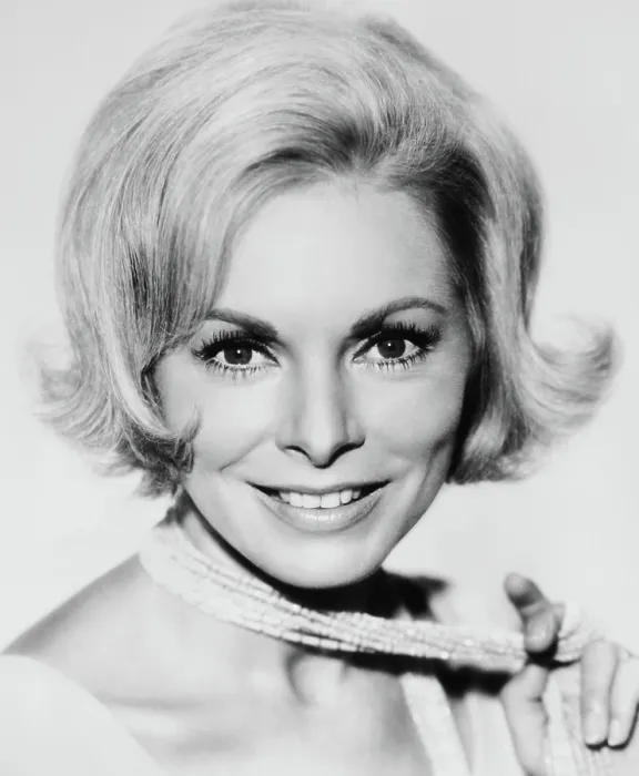 Framed Print : HARPER, Janet Leigh, 1966