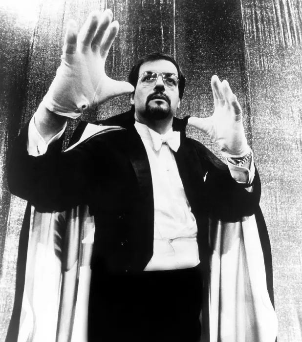 Framed Print : Harry Blackstone, Jr. 1982. Courtesy: CSU Archives / Everett Collection