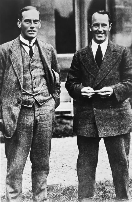 Framed Print : Harry Hawker and Kenneth Grieve, after their failed attempt to cross the Atlantic in May 1919