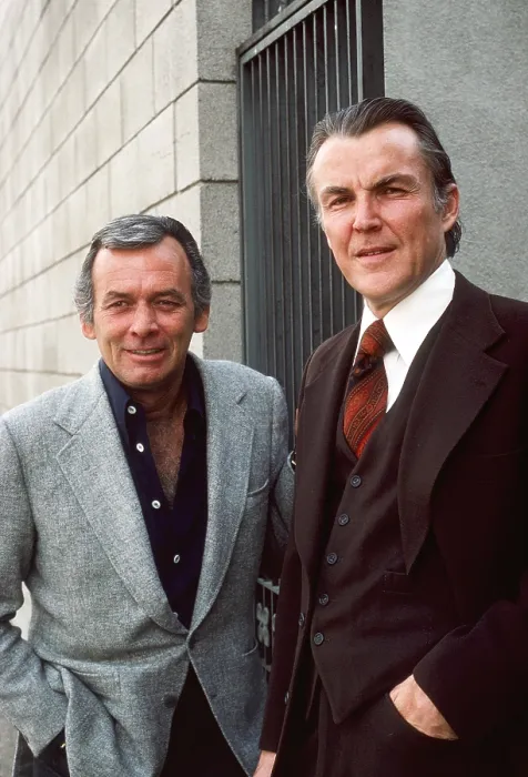 Framed Print : HARRY O, from left: David Janssen, Anthony Zerbe, 1976, 1973-1976