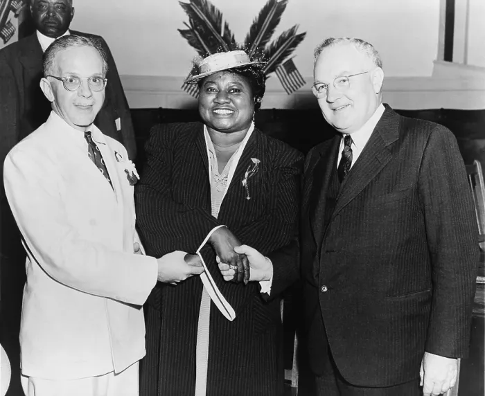 Framed Print : Hattie McDaniel (1895-1952), shaking hands with NAACP leaders, Walter F. White and Arthur Spingarn. McDaniel the first black performer to win an Academy Award in 1939 Framed Print : Hattie McDaniel (1895-1952), shaking hands with NAACP leaders, Walter F. White and Arthur Spingarn. McDaniel the first black performer to win an Academy Award in 1939