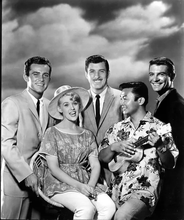Framed Print : HAWAIIAN EYE, Robert Conrad, Connie Stevens, Anthony Eisley, Poncie Ponce, Grant Williams, 1959-1963 Framed Print : HAWAIIAN EYE, Robert Conrad, Connie Stevens, Anthony Eisley, Poncie Ponce, Grant Williams, 1959-1963