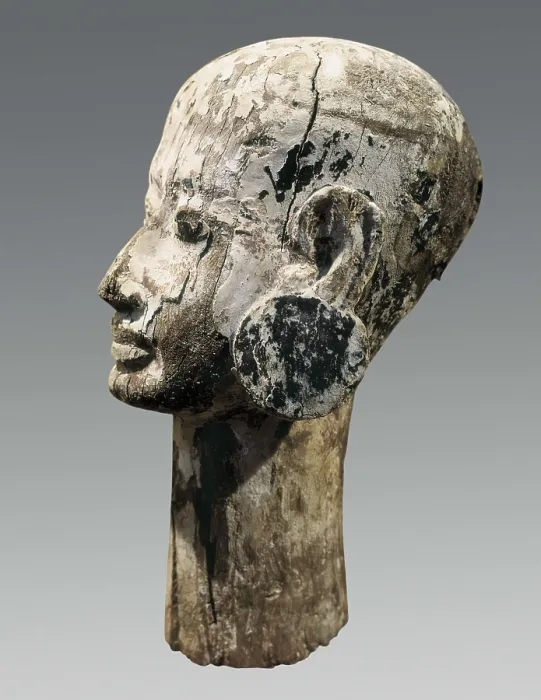 Framed Print : Head of woman. 1550 -1196 BC. Profile. Work from the 18th or 19th Dynasty. Egyptian art. New Kingdom. Sculpture on wood. EGYPT. Cairo. Egyptian Museum. Proc: EGYPT. Saqqara