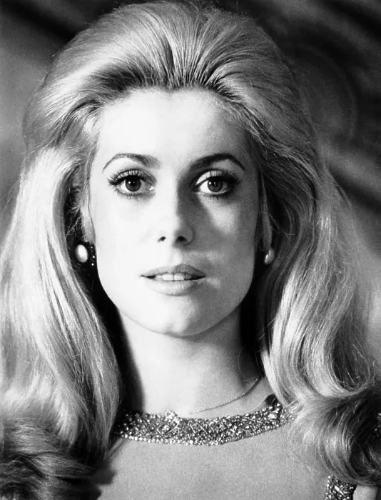 Framed Print : HEARTBEAT, (aka LA CHAMADE), Catherine Deneuve, 1969 Framed Print : HEARTBEAT, (aka LA CHAMADE), Catherine Deneuve, 1969