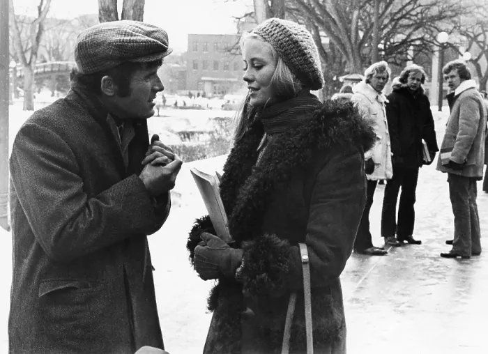 Framed Print : THE HEARTBREAK KID, Charles Grodin, Cybill Shepherd, 1972