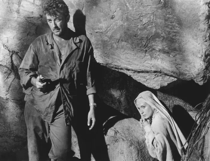 Framed Print : HEAVEN KNOWS, MR. ALLISON, from left: Robert Mitchum, Deborah Kerr, 1957, TM & Copyright 20th Century Fox Film Corp. / courtesy Everett Collection