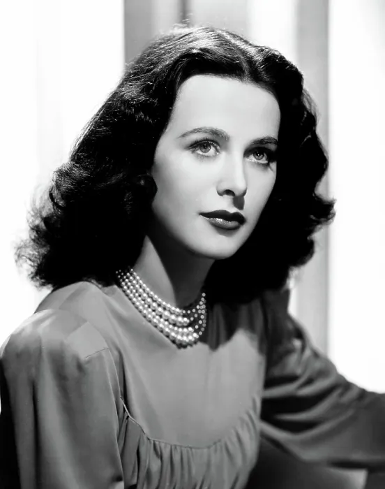 Framed Print : Hedy Lamarr, ca. 1939 Framed Print : Hedy Lamarr, ca. 1939