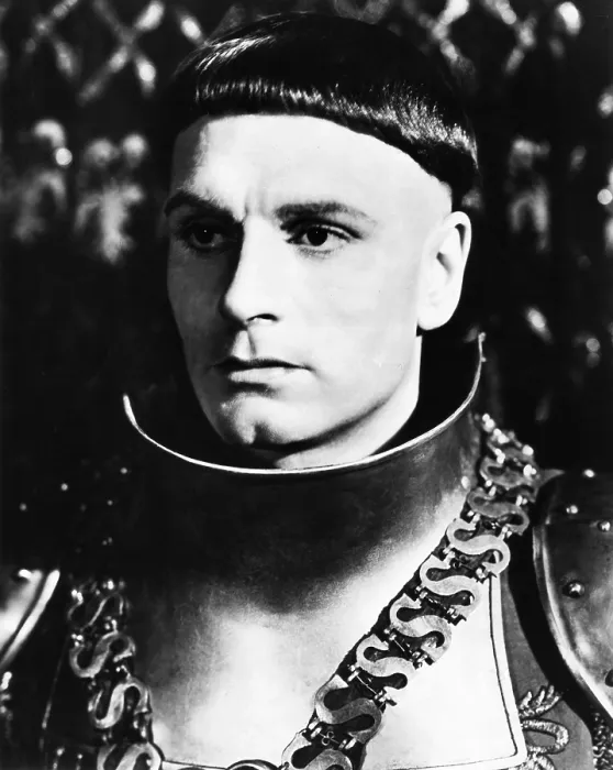 Framed Print : HENRY V, Laurence Olivier, 1944