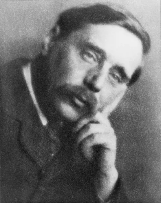 Framed Print : H.G. Wells, (1866-1946) English master of science fiction Framed Print : H.G. Wells, (1866-1946) English master of science fiction