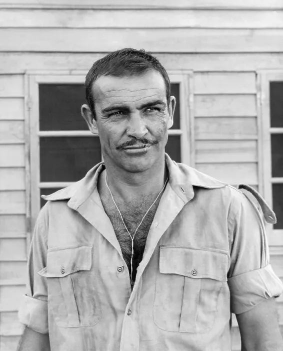 Framed Print : THE HILL, Sean Connery, 1965