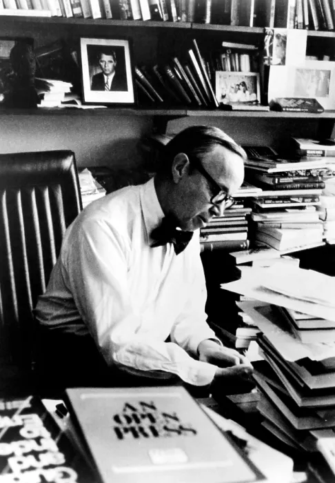 Framed Print : Historian and former White House aide Arthur M. Schlesinger Jr. circa 1973. Courtesy: CSU Archives  /  Everett Collection