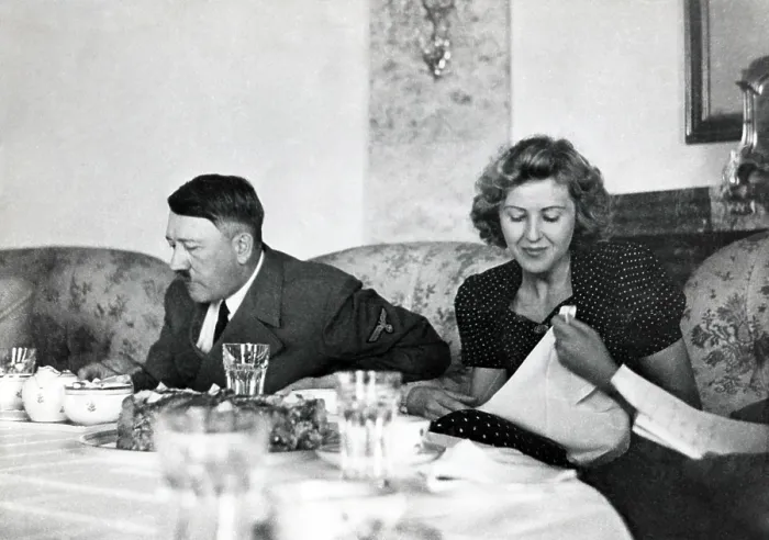Framed Print : Hitler and Ava Braun at dining table at Berchtesgaden, ca. 1937-1943 Framed Print : Hitler and Ava Braun at dining table at Berchtesgaden, ca. 1937-1943