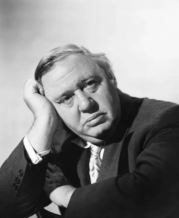 Framed Print : HOBSON'S CHOICE, Charles Laughton, 1954