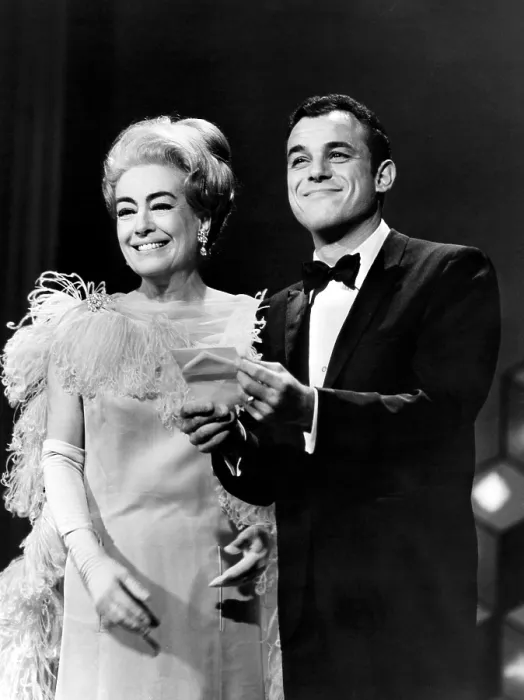 Framed Print : THE HOLLYWOOD PALACE, Joan Crawford, Julius LaRosa (1967), 1964-70 Framed Print : THE HOLLYWOOD PALACE, Joan Crawford, Julius LaRosa (1967), 1964-70