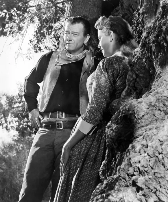 Framed Print : HONDO, John Wayne, Geraldine Page, 1953 Framed Print : HONDO, John Wayne, Geraldine Page, 1953