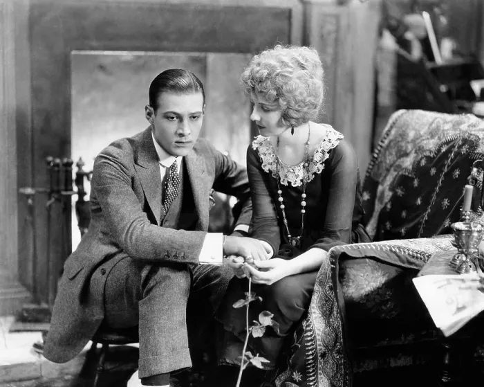 Framed Print : THE FOUR HORSEMEN OF THE APOCALYPSE, Rudolph Valentino, Alice Terry, 1921
