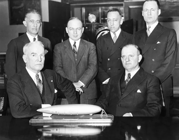 Framed Print : House Naval Affairs Committee, investigating rumored defects in the dirigible, USS Akron. Jan. 20, 1932. Adm