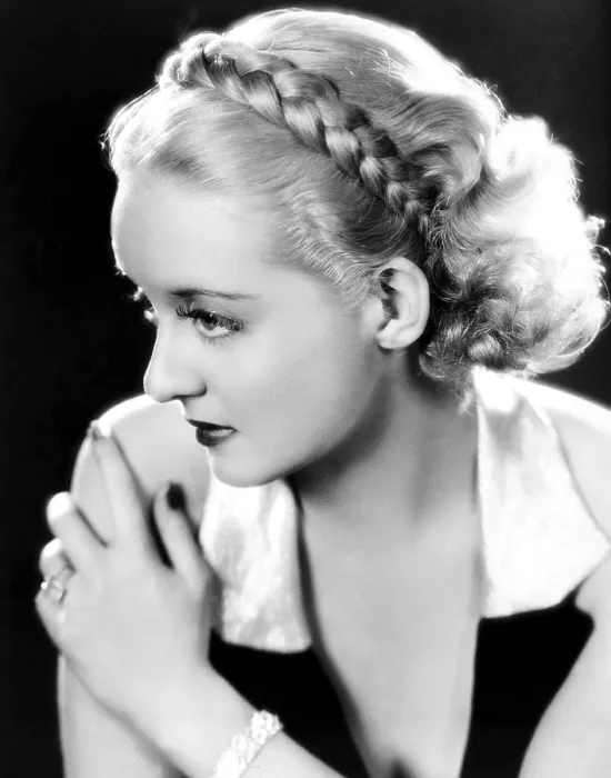 Framed Print : HOUSEWIFE, Bette Davis, 1934