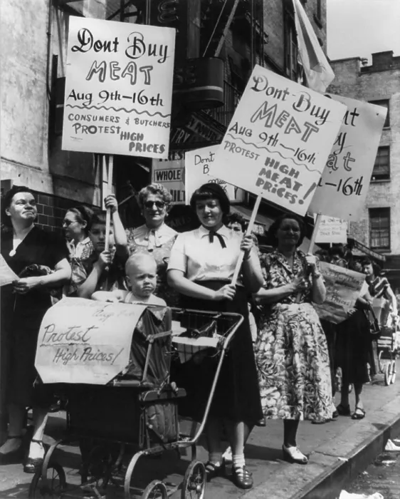 Framed Print : Housewives demonstrate at a meat market in New York City to protest the high cost of meat. At 10th St. and 1st Ave. on Aug. 11, 1948