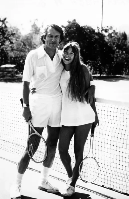 Framed Print : Hugh Hefner and Barbi Benton pose for a cover shot for Tennis Magazine'. ca 1972. Courtesy CSU Archives / Everett Collection Framed Print : Hugh Hefner and Barbi Benton pose for a cover shot for Tennis Magazine'. ca 1972. Courtesy CSU Archives / Everett Collection