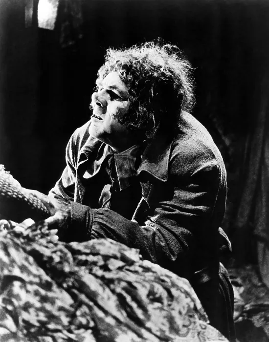 Framed Print : THE HUNCHBACK OF NOTRE DAME, Lon Chaney, Sr. 1923