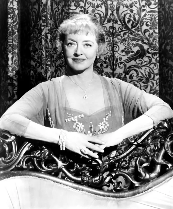 Framed Print : HUSH... HUSH, SWEET CHARLOTTE, Bette Davis, 1964, TM & Copyright 20th Century Fox Film Corp. / courtesy Everett Collection