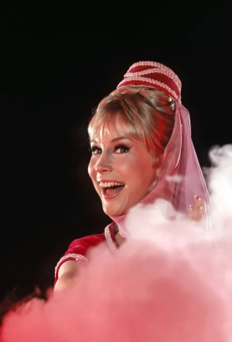 Framed Print : I DREAM OF JEANNIE, Barbara Eden, (1966), 1965-70 Framed Print : I DREAM OF JEANNIE, Barbara Eden, (1966), 1965-70