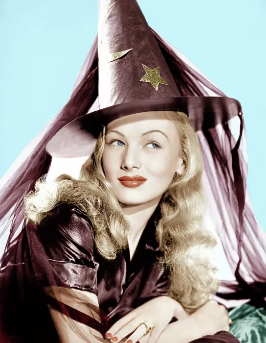 Framed Print : I MARRIED A WITCH, Veronica Lake, 1942