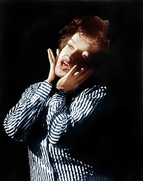 Framed Print : I COULD GO ON SINGING, Judy Garland, 1963 Framed Print : I COULD GO ON SINGING, Judy Garland, 1963