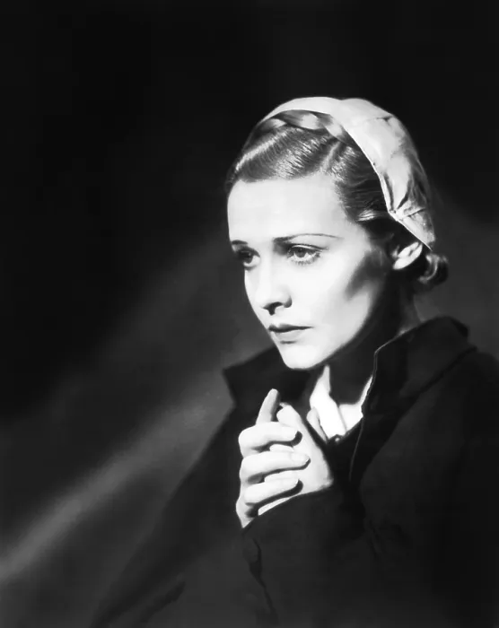 Framed Print : I WAS A SPY, Madeleine Carroll, 1933