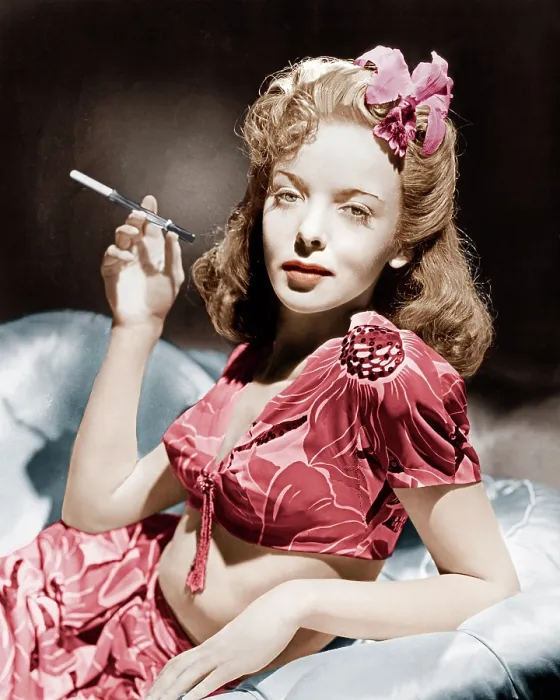 Framed Print : Ida Lupino, ca. 1940s Framed Print : Ida Lupino, ca. 1940s