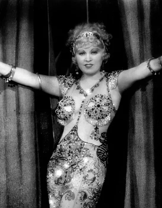 Framed Print : I'M NO ANGEL, Mae West, 1933 Framed Print : I'M NO ANGEL, Mae West, 1933