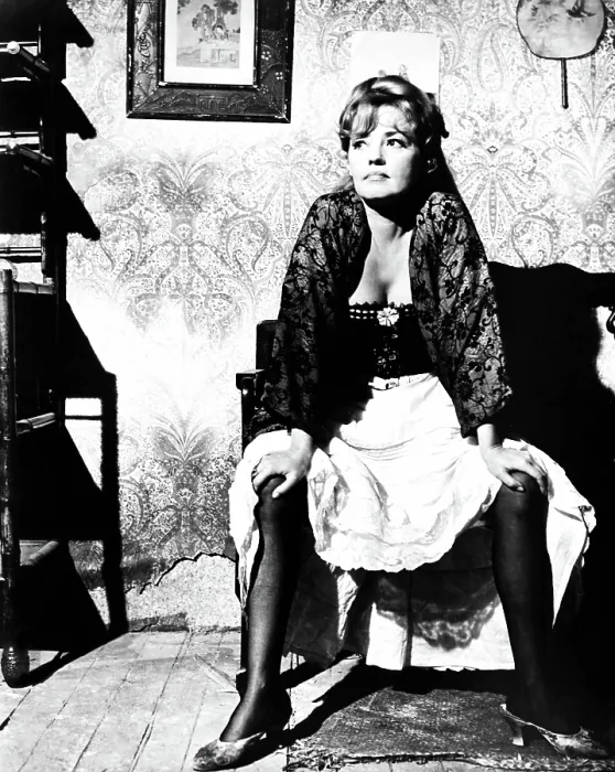 Framed Print : THE IMMORTAL STORY, (aka HISTOIRE IMMORTELLE), Jeanne Moreau, 1968