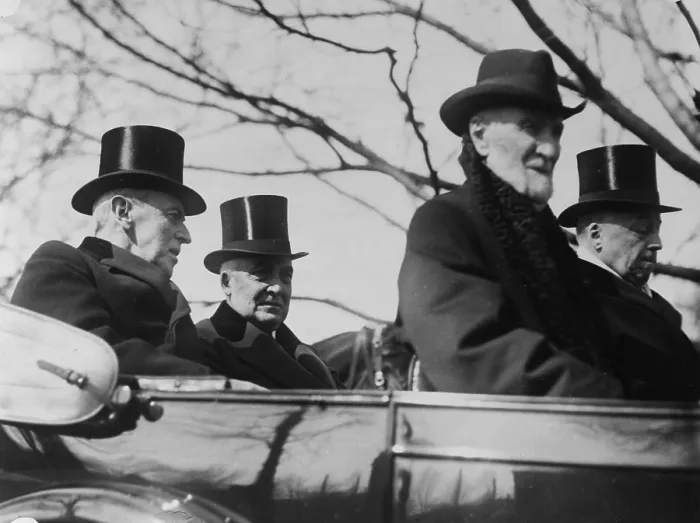 Framed Print : Incoming President Warren G. Harding (1865-1923) riding in open convertible to his inauguration with Presidential Woodrow Wilson (1856-1924), March 4, 1921