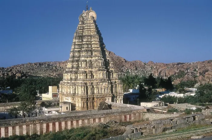 Framed Print : INDIA. KARNATAKA. Hampi. Virupaksha Temple. Hindu art. Architecture. AISA / Everett Collection**US SALES ONLY** Framed Print : INDIA. KARNATAKA. Hampi. Virupaksha Temple. Hindu art. Architecture. AISA / Everett Collection**US SALES ONLY**