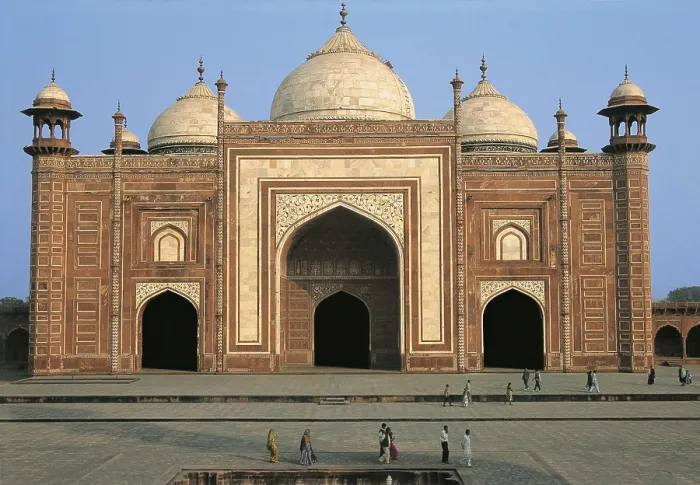 Framed Print : INDIA. UTTAR PRADESH. Agra. Taj Mahal. Access gate to the Taj Mahal enclosure. AISA / Everett Collection**US SALES ONLY**