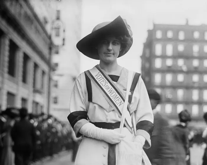 Framed Print : Inez Milholland (1886-1916), beautiful young women's rights advocate, labor lawyer, and socialist during a New York City suffrage parade. Ca. 1913-16