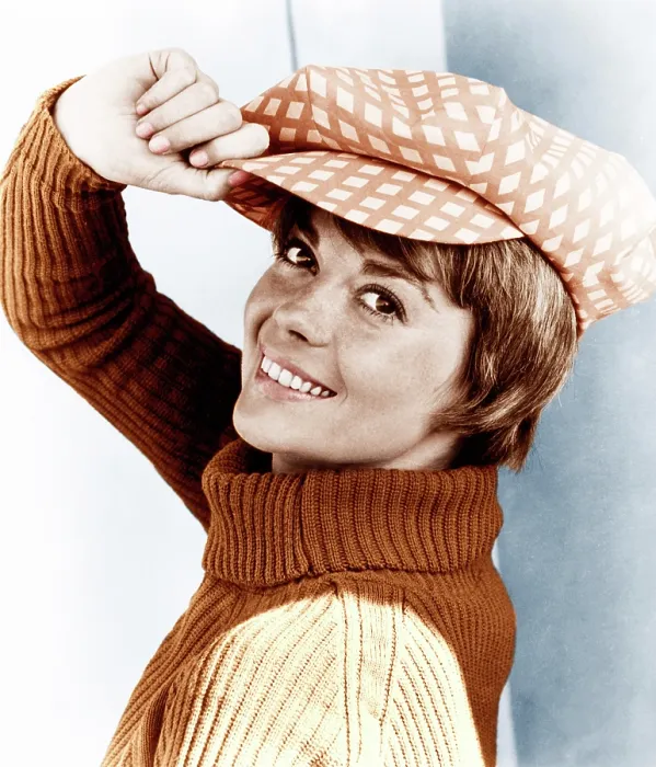 Framed Print : INSIDE DAISY CLOVER, Natalie Wood, 1965 Framed Print : INSIDE DAISY CLOVER, Natalie Wood, 1965