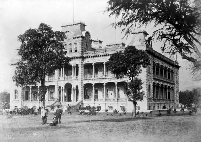 Framed Print : Iolani Palace, Honolulu, Hawaii. Residence of the last two royal rulers of Hawaii. Later served as the capitol of Hawaii. ca. 1880