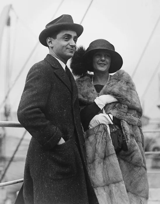 Framed Print : Irving Berlin, American Composer with his first wife, Dorothy Goetz, 1912. They were married in Feb Framed Print : Irving Berlin, American Composer with his first wife, Dorothy Goetz, 1912. They were married in Feb