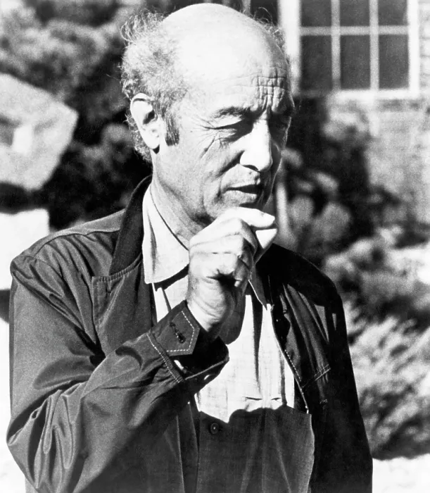 Framed Print : Isamu Noguchi, American artist, (1904-1988), Courtesy: CSU Archives / Everett Collection