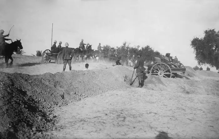 Framed Print : Italian artillery at Sciara Sciat, where over 500 Italian soldiers died in an Turkish-Arab attack. Another 250 prisoners were said to have been massacred Framed Print : Italian artillery at Sciara Sciat, where over 500 Italian soldiers died in an Turkish-Arab attack. Another 250 prisoners were said to have been massacred