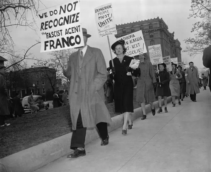 Framed Print : Italian Embassy picketed by peace-democracy group, April 8, 1939. The group protested Fascist and Nazi conquests and establishment of various protectorates in Europe