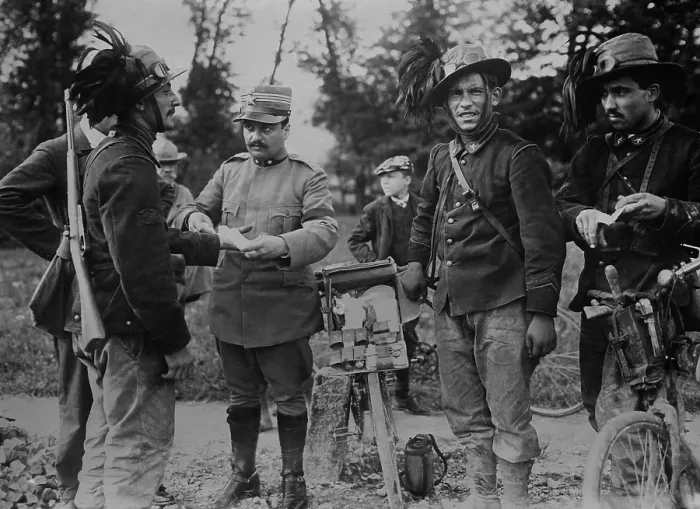 Framed Print : Italian surgeon with wounded soldiers at Tripoli, Libya, during the Italo-Turkish War. Sept. 1911-Oct. 1912 Framed Print : Italian surgeon with wounded soldiers at Tripoli, Libya, during the Italo-Turkish War. Sept. 1911-Oct. 1912