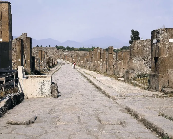 Framed Print : ITALY. CAMPANIA. NAPLES. Pompeii. Abundance Way. Roman art. Early Empire. AISA / Everett Collection**US SALES ONLY** Framed Print : ITALY. CAMPANIA. NAPLES. Pompeii. Abundance Way. Roman art. Early Empire. AISA / Everett Collection**US SALES ONLY**