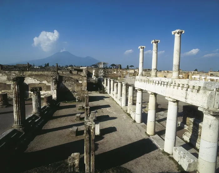Framed Print : ITALY. Pompeii. Forum and Vesubius. AISA / Everett Collection**US SALES ONLY**