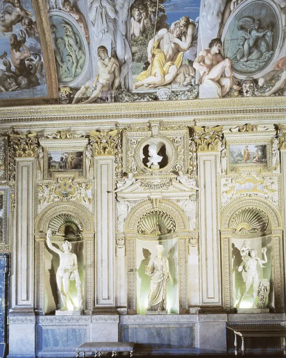 Framed Print : ITALY. Rome. Farnese Palace. Ceiling of the Carracci Galleryroom decorated from 1592 with the frescoes by the brothers Agostino and Annibale Carracci