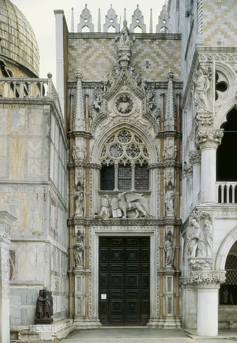 Framed Print : ITALY. VENETO. Venice. Ducal Palace. Porta della Carta. Gothic art. Architecture. AISA / Everett Collection**US SALES ONLY**