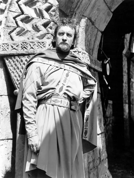 Framed Print : IVANHOE, George Sanders, 1952 Framed Print : IVANHOE, George Sanders, 1952
